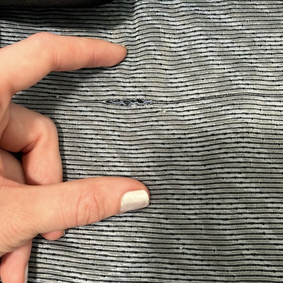 Ruby Rd size XL zip up vest blue and black animal print - Picture 8 of 9